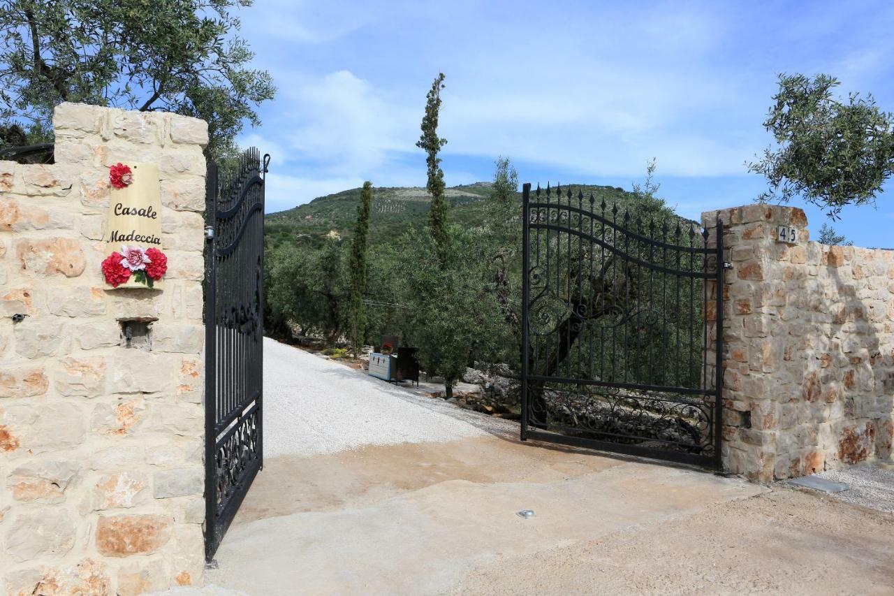 Maison d'hôtes Casale Madeccia à Sonnino Extérieur photo